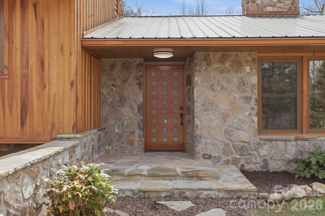 100 Ashton Lane, Brevard, NC 28712