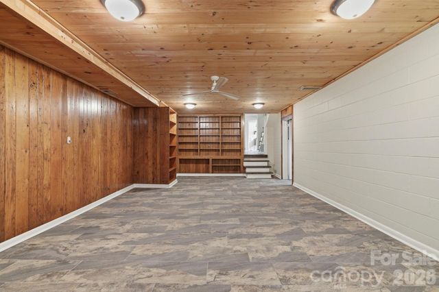100 Ashton Lane, Brevard, NC 28712
