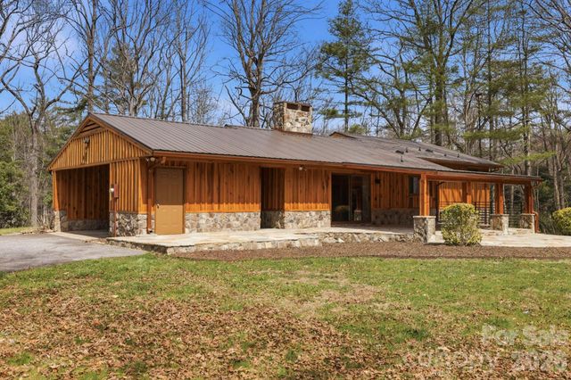 100 Ashton Lane, Brevard, NC 28712