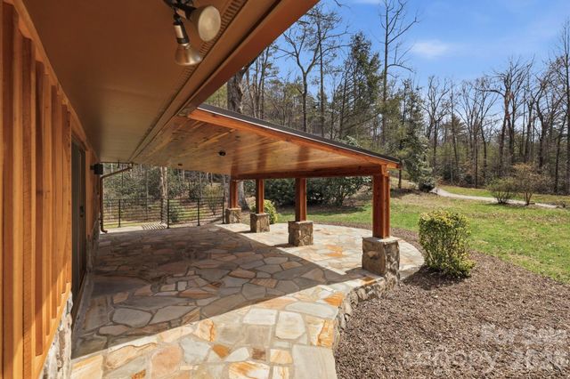 100 Ashton Lane, Brevard, NC 28712