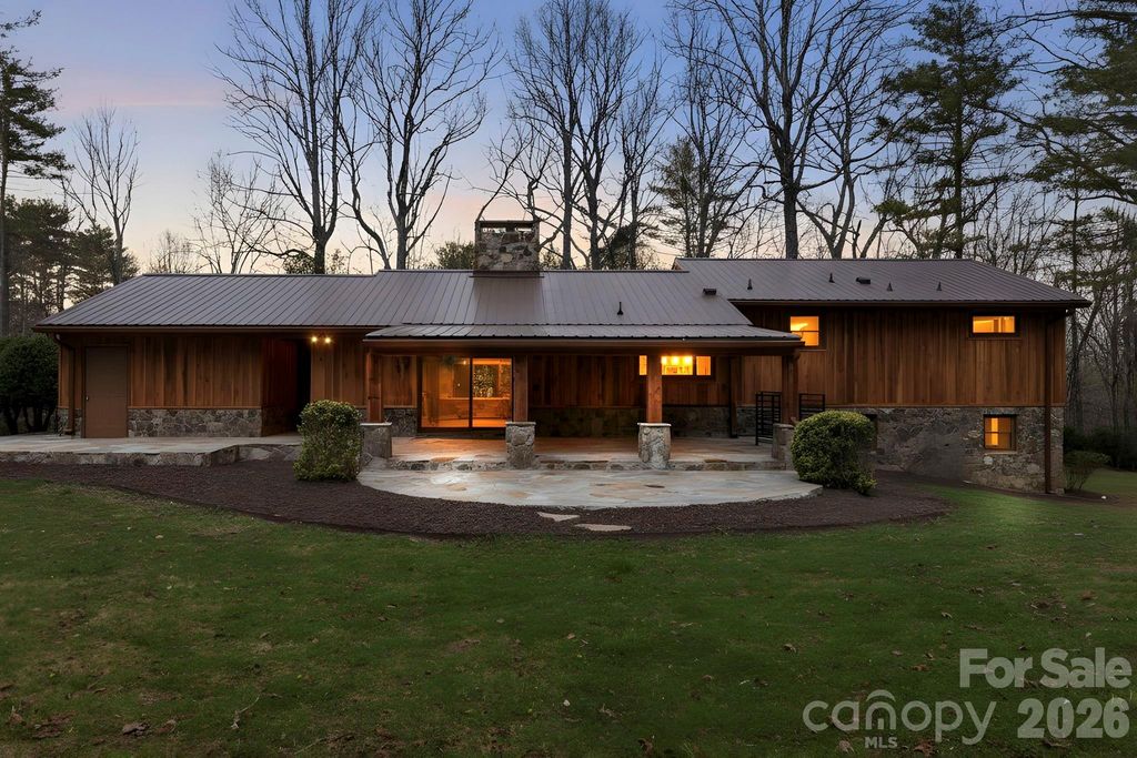 100 Ashton Lane, Brevard, NC 28712