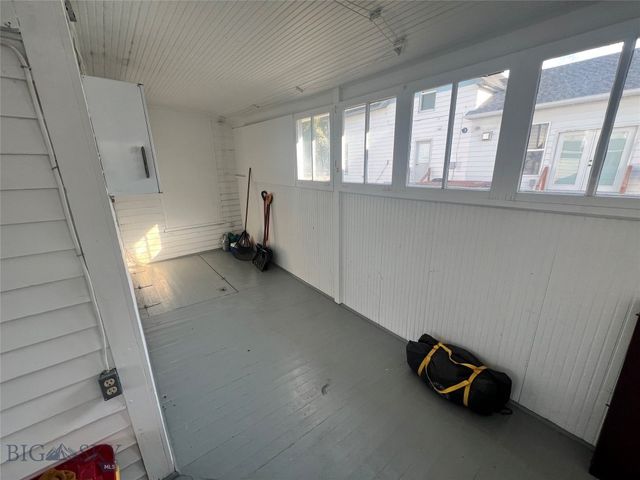 325 S Railroad Avenue, Dillon, MT 59725