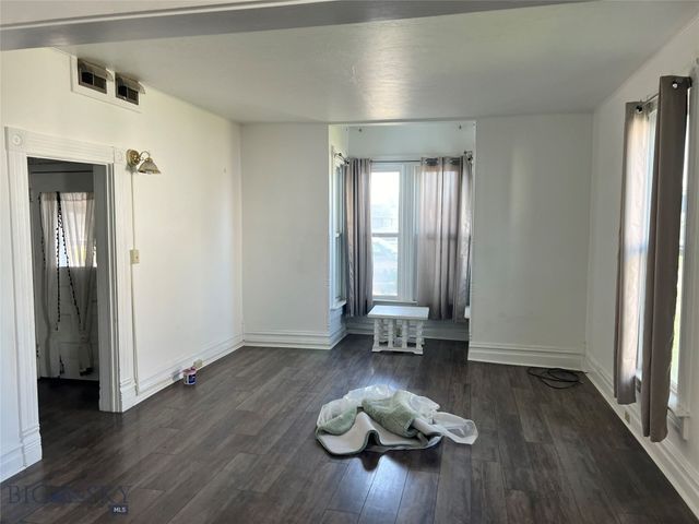 325 S Railroad Avenue, Dillon, MT 59725