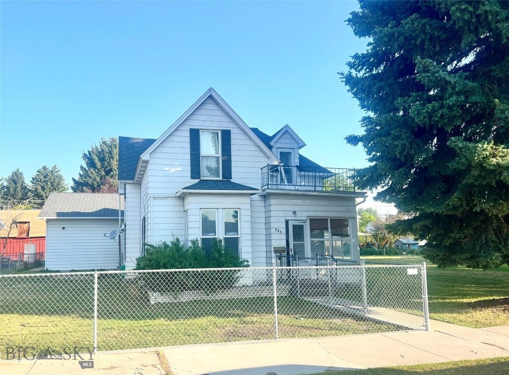 325 S Railroad Avenue, Dillon, MT 59725