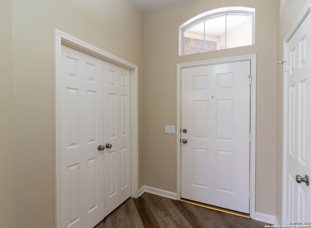 716 Broadleaf, Schertz, TX 78154