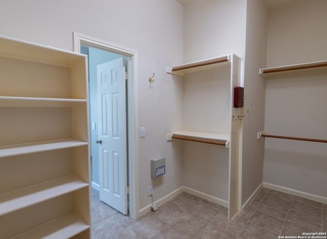 716 Broadleaf, Schertz, TX 78154