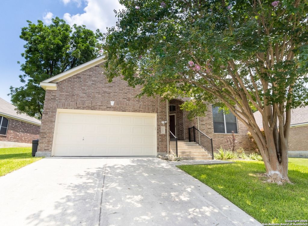 716 Broadleaf, Schertz, TX 78154