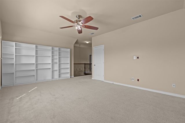 1305 Realoaks Drive, Fort Worth, TX 76131