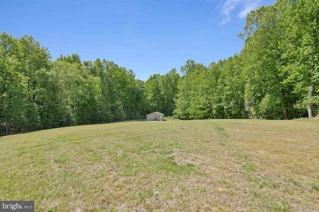7205 S FLINT HILL RD S, Owings, MD 20736