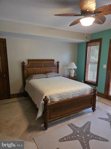 7205 S FLINT HILL RD S, Owings, MD 20736
