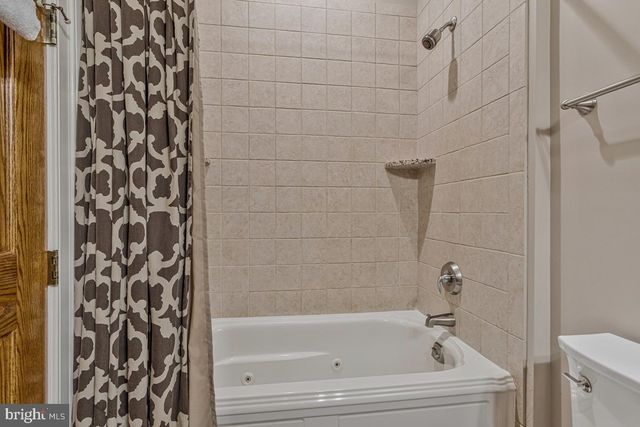 7205 S FLINT HILL RD S, Owings, MD 20736