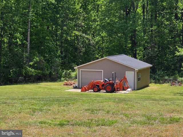 7205 S FLINT HILL RD S, Owings, MD 20736