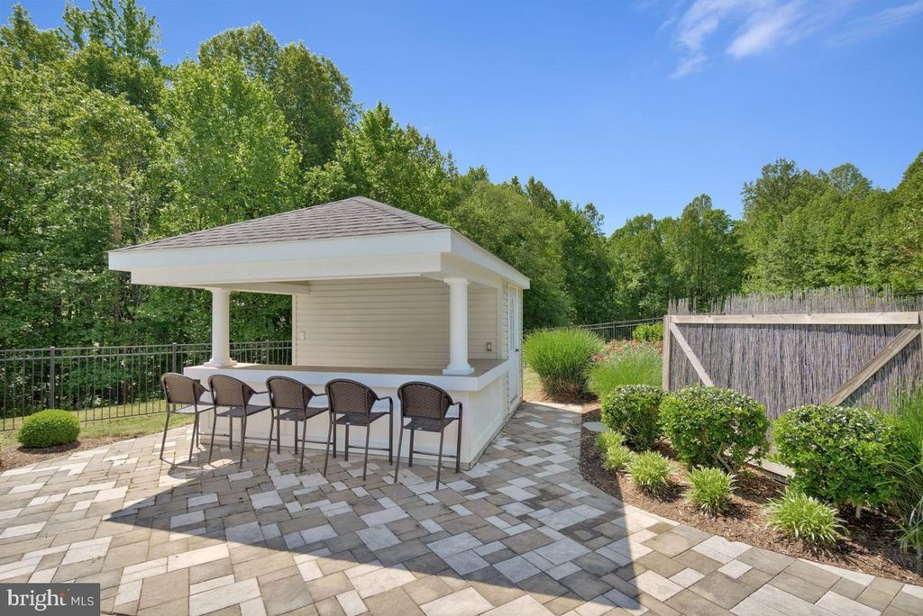 Image 111 of property listing at 7205 S FLINT HILL RD S, Owings, MD 20736