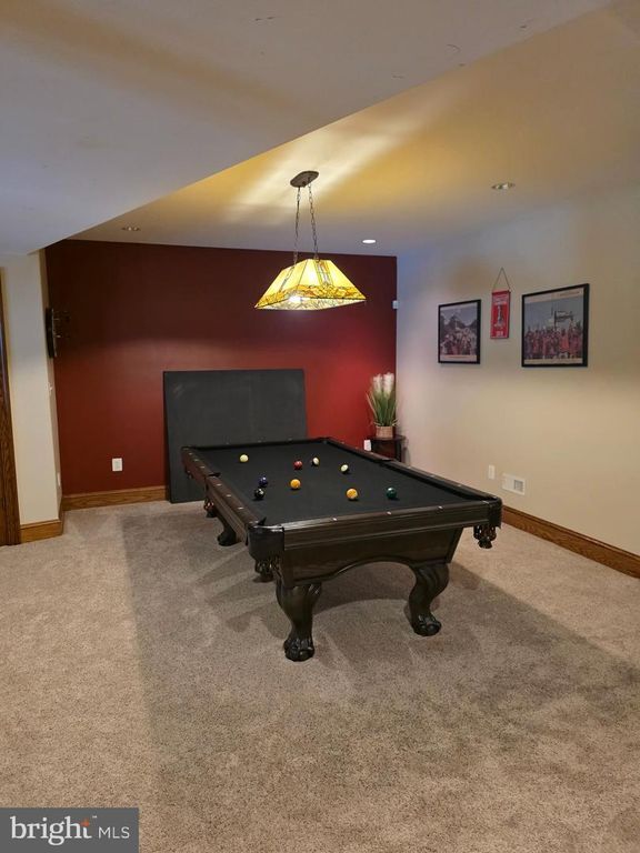 Image 27 of property listing at 7205 S FLINT HILL RD S, Owings, MD 20736