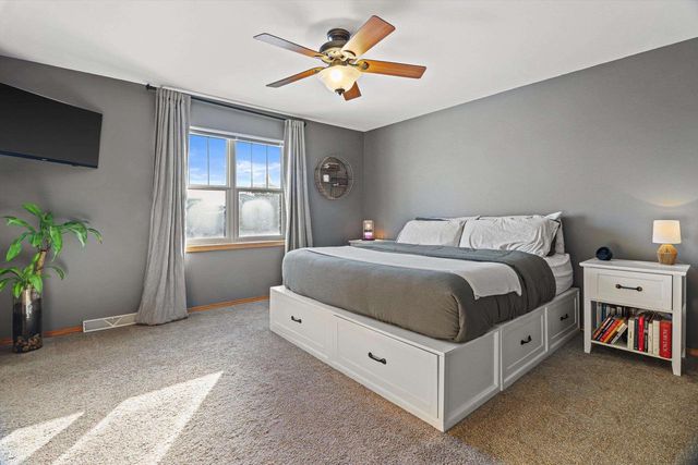 6915 Dominion Drive, Madison, WI 53718