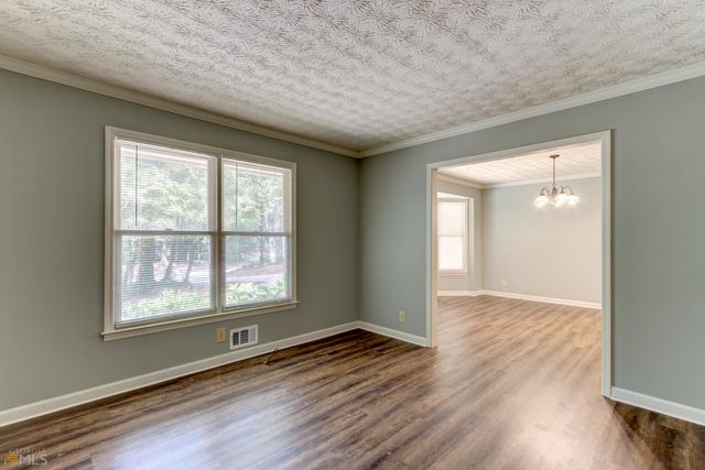 130 Aspen Way Way, Fayetteville, GA 30214