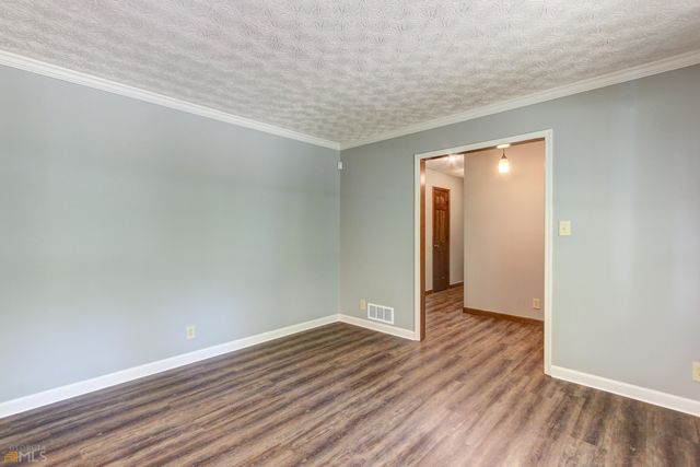130 Aspen Way Way, Fayetteville, GA 30214