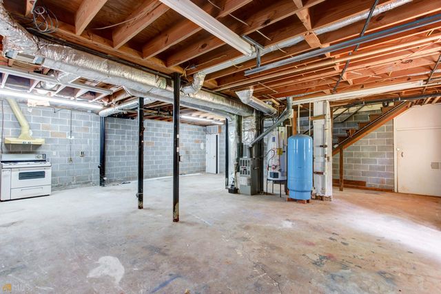 130 Aspen Way Way, Fayetteville, GA 30214