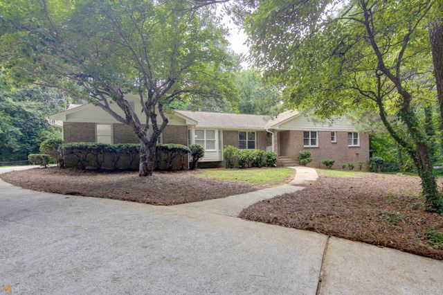 130 Aspen Way Way, Fayetteville, GA 30214