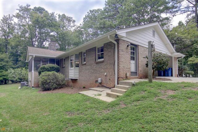 130 Aspen Way Way, Fayetteville, GA 30214