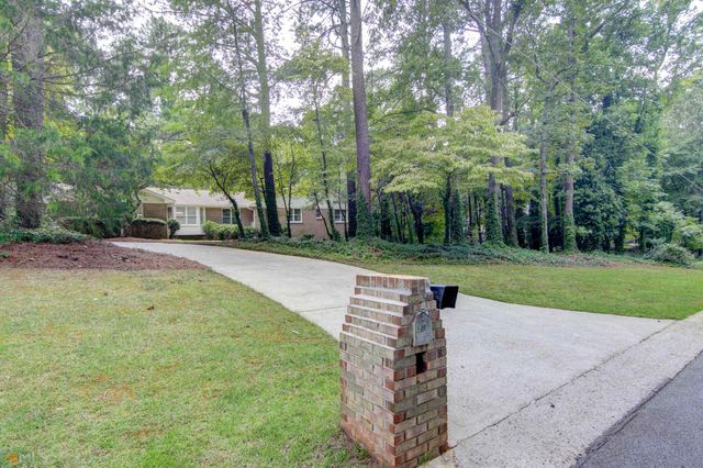130 Aspen Way Way, Fayetteville, GA 30214