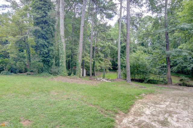 130 Aspen Way Way, Fayetteville, GA 30214