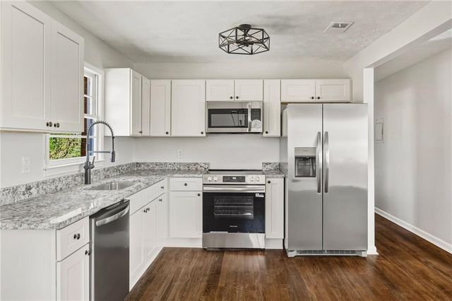 4220 Kent Drive, Powder Springs, GA 30127