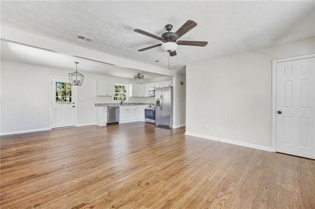 4220 Kent Drive, Powder Springs, GA 30127