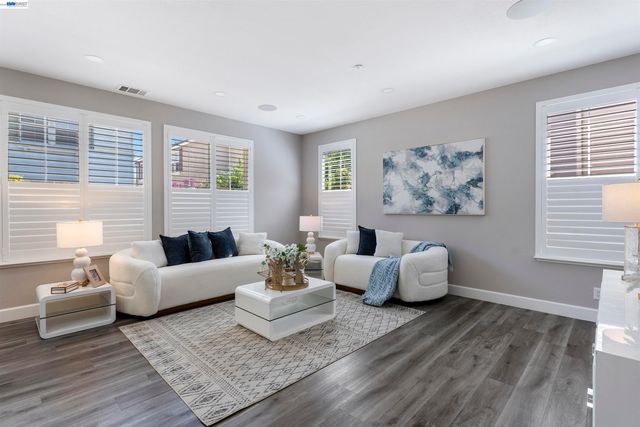37160 Aleppo Dr, Newark, CA 94560