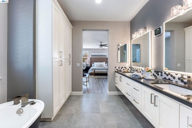 37160 Aleppo Dr, Newark, CA 94560