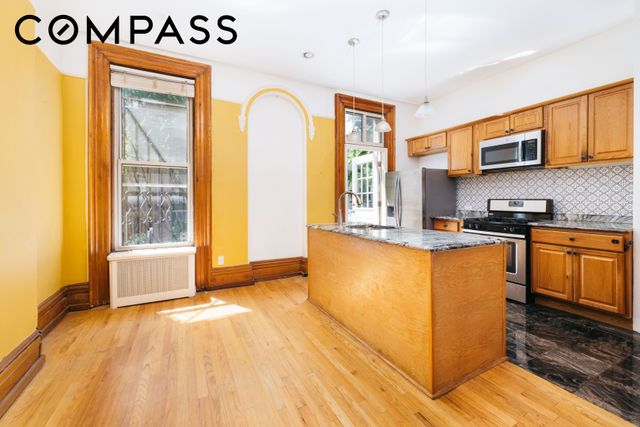 590 Monroe Street, New York City, NY 11221