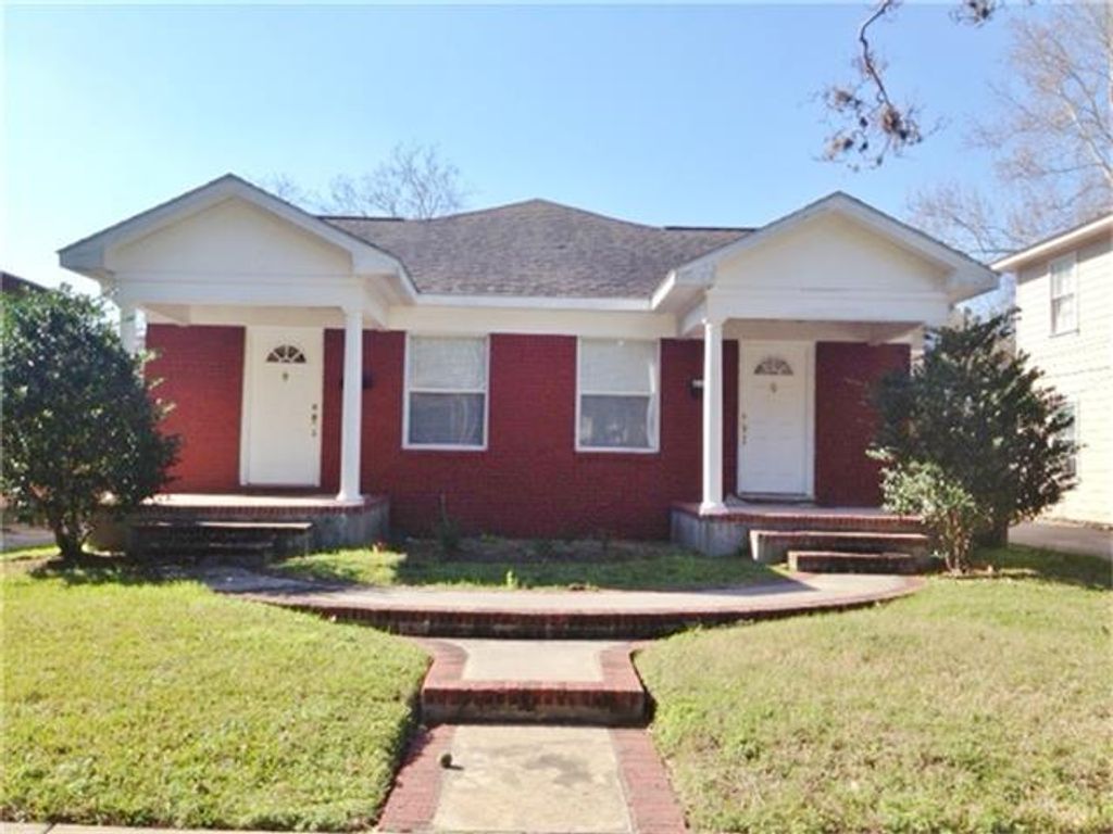4430 Clay Street, Houston, TX 77023