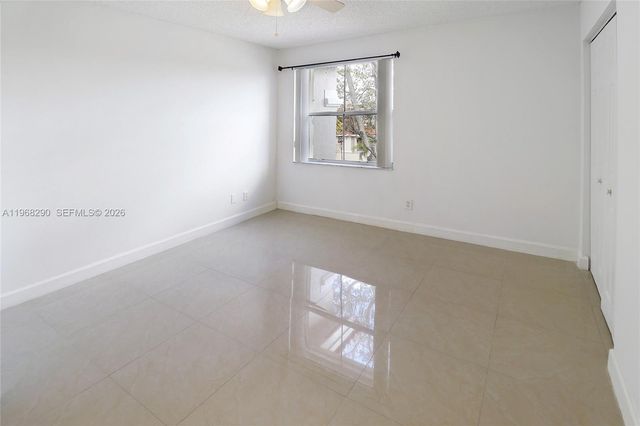 13212 NW 8th St, Pembroke Pines, FL 33028