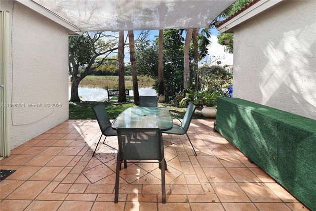 13212 NW 8th St, Pembroke Pines, FL 33028