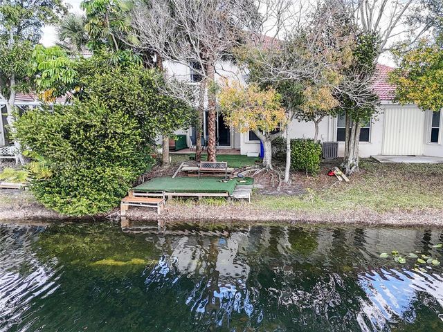 13212 NW 8th St, Pembroke Pines, FL 33028