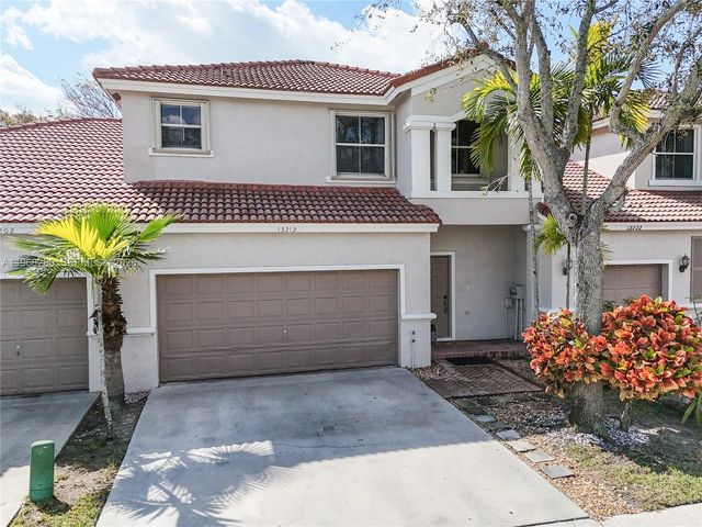 13212 NW 8th St, Pembroke Pines, FL 33028