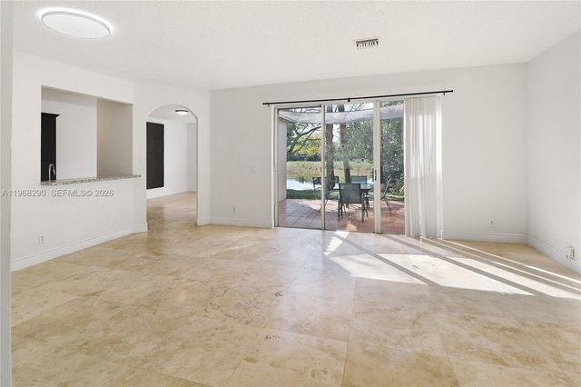 13212 NW 8th St, Pembroke Pines, FL 33028