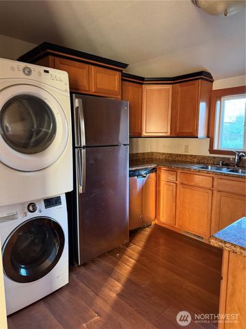 2505 Harrison Avenue, Everett, WA 98201