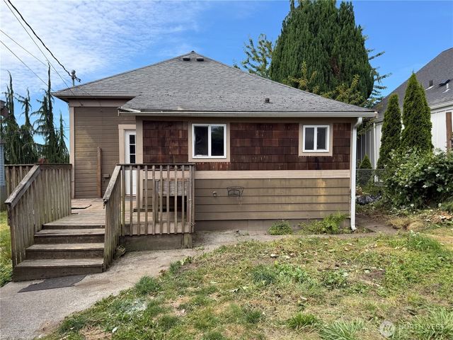2505 Harrison Avenue, Everett, WA 98201