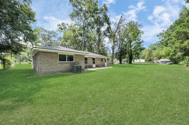 13406 Shady Lane, Old River-winfree, TX 77535