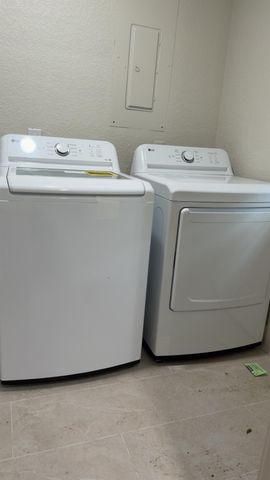 13406 Shady Lane, Old River-winfree, TX 77535