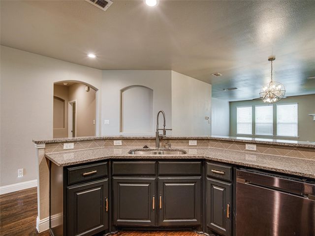 5608 Broad Bay Lane, Fort Worth, TX 76179