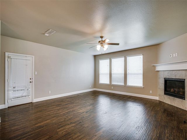 5608 Broad Bay Lane, Fort Worth, TX 76179