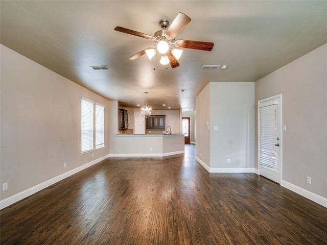 5608 Broad Bay Lane, Fort Worth, TX 76179