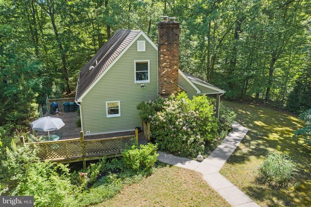 4631 NOMINI HALL RD, Hague, VA 22469