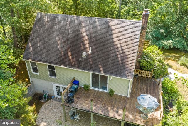 4631 NOMINI HALL RD, Hague, VA 22469