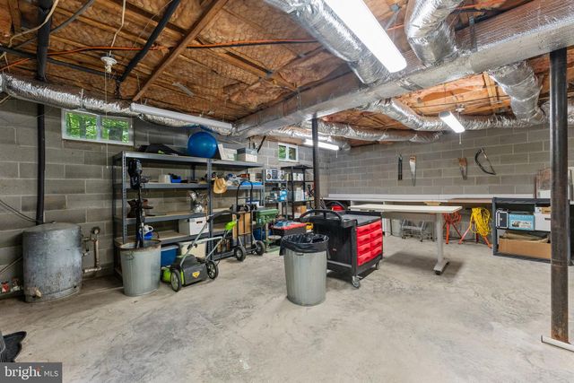 4631 NOMINI HALL RD, Hague, VA 22469