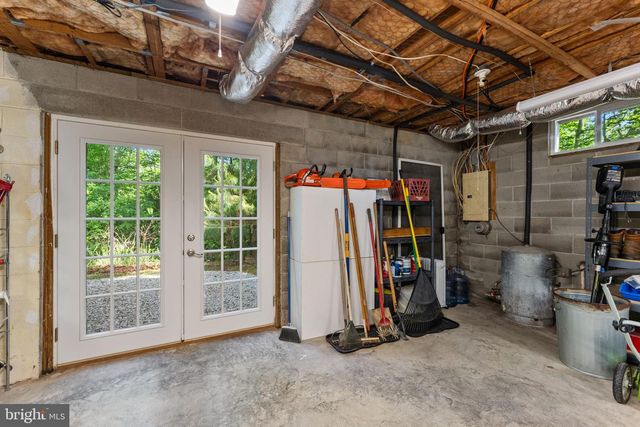 4631 NOMINI HALL RD, Hague, VA 22469