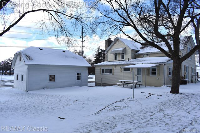 431 W Washington Street, Milford Village, MI 48381