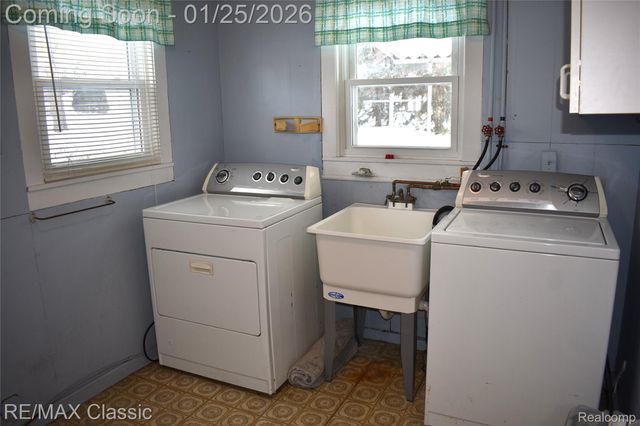 431 W Washington Street, Milford Village, MI 48381